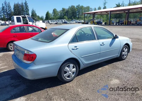 2006 Toyota Camry Le z USA, uszkodzony, nr VIN 4T1BE32K66U679523